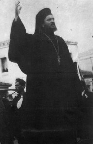 Ο Χρυσόστομος Β'. Αύγουστος 1940, ως Ιεροκήρυξ Τριφυλίας και Ολυμπίας.