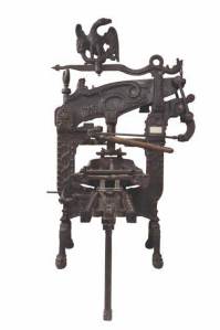 Το πιεστήριο του πρώτου Εθνικού Τυπογραφείου στο Ναύπλιο. Εθνικό Ιστορικό Μουσείο.