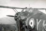 Σπάνια φωτογραφία ενός Gloster Gladiator MK 2 (καταδιωκτικό) που επιχειρούσε από το αεροδρόμιο της Παραμυθιάς : Καράμπελας Ιωάννης του Αναστασίου,&nbsp;Διαβιβαστής.