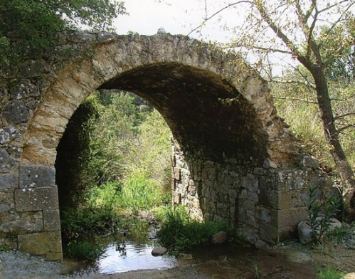 Γεφύρι στο Ηλιόκαστρο Ερμιονίδας