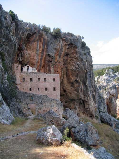 Η Μονή του Αγίου Δημητρίου Αυγού