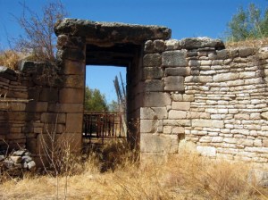 Ο τάφος κάτω Φούρνος 