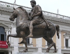 Έφιππος ανδριάντας του Μάρκου Αυρηλίου στο Καπιτώλιο της Ρώμης.