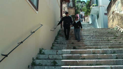 ΛΟΥΗΣ - επτά φορές να πέφτεις, οκτώ να σηκώνεσαι