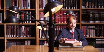 Γιάννης Ιωαννίδης,  Ο ερευνητής των... ερευνών