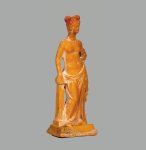 Αρχαία Ασίνη – Πήλινο γυναικείο ειδώλιο από την Κάτω Πόλη