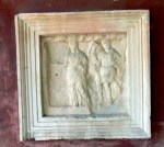 Εντοιχισμένο αναθηματικό ανάγλυφο.